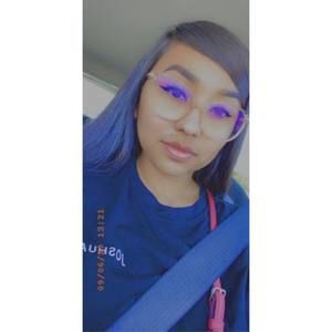 Meet your Posher, Kimberly